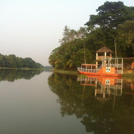 Chitra Resort Narail Eksteriør bilde